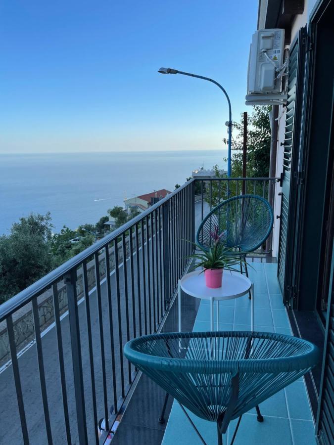 Seaview Apartments Furore Eksteriør bilde